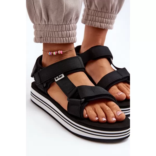  Női szandál LEE COOPER LCW-24-05-2753L FEKETE/FEHÉR 
