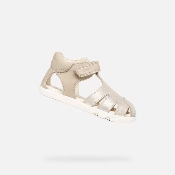  Lány szandál GEOX SANDAL STEPPIEUP B656QA0CR85C5000 BÉZS 