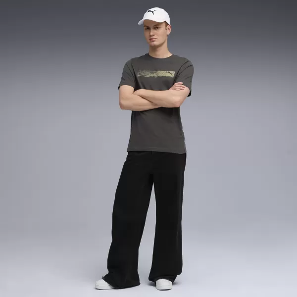  Férfi póló PUMA TECH GRAPHIC TEE 688227-44 SÖTÉTSZÜRKE 