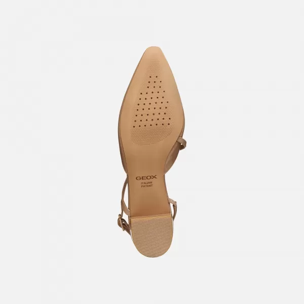  Női balerinák GEOX GISELDA15 G013213 VILÁGOSBARNA 