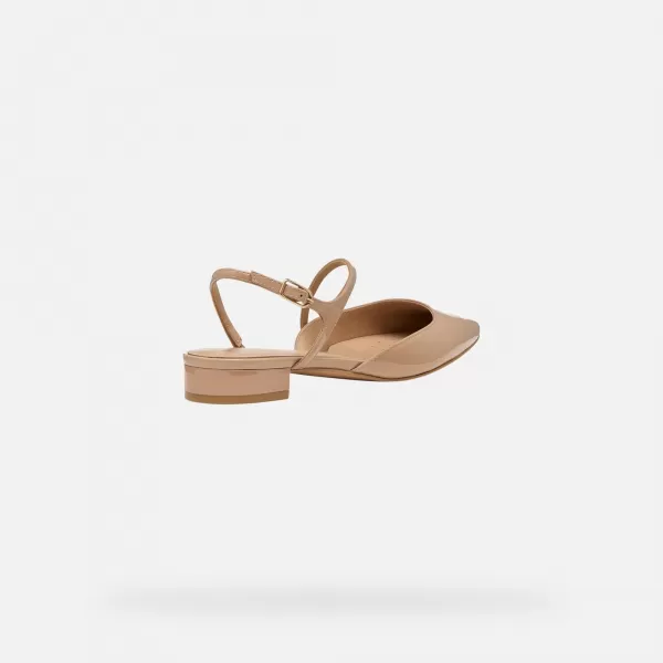  Női balerinák GEOX GISELDA15 G013213 VILÁGOSBARNA 