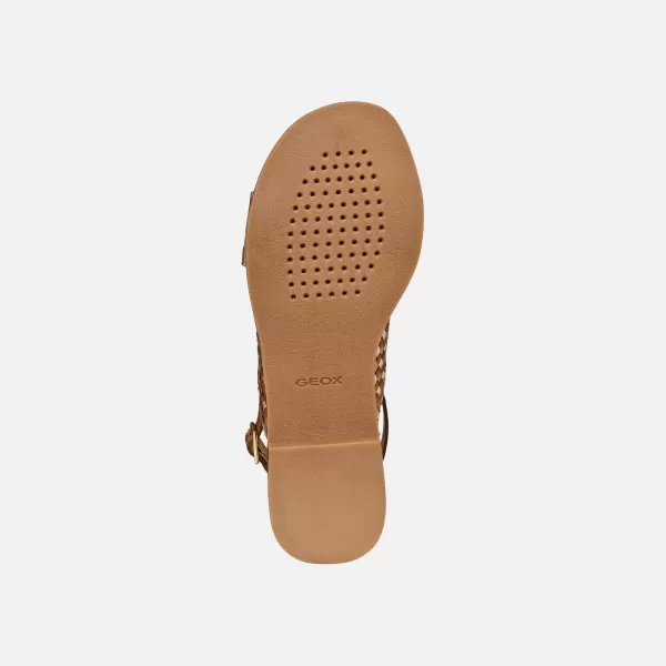  Női papucs GEOX MADDALUSIAC G013201 BARNA 