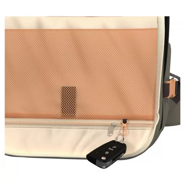  Hátizsák CABINZERO Classic Pro 32L SZÜRKE LÁP 