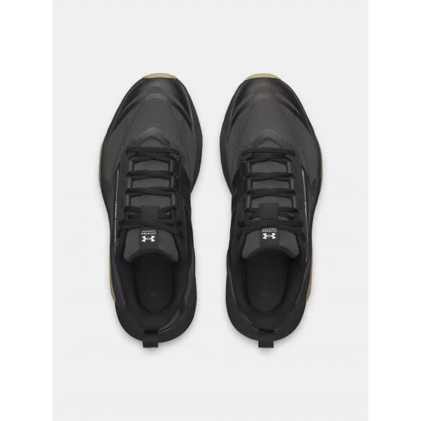  Férfi cipők UNDER ARMOUR UA CHARGED COMMIT TR 5 FEKETE 