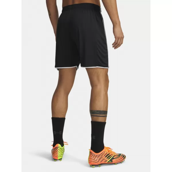  Férfi rövidnadrág UNDER ARMOUR M CHALLENGER TRAIN SHORT 6009896-001 FEKETE 