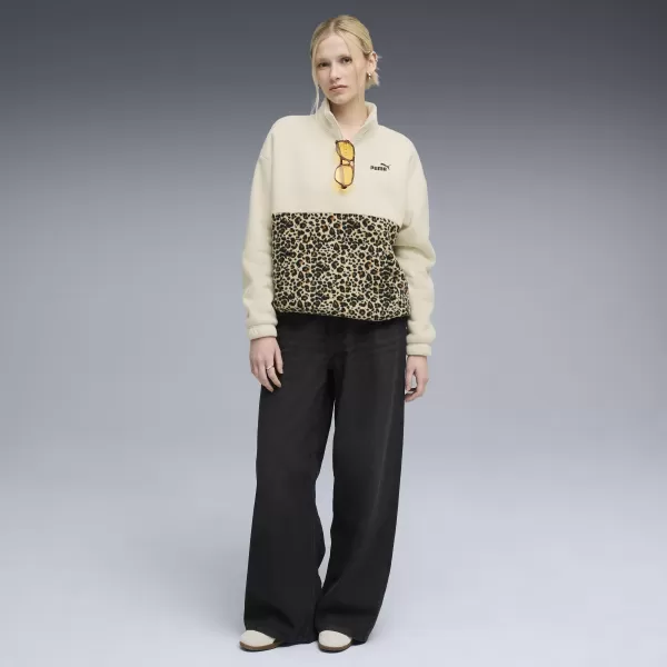  Női pulóver PUMA ESS GRAPHIC ANIMAL CREW 688083-87 ALPESI HÓ 