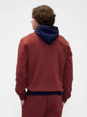 Férfi pulóver GAP LOGO PULLOVER HOODIE 795560-00 ÉGETT ROZSDASZÍN