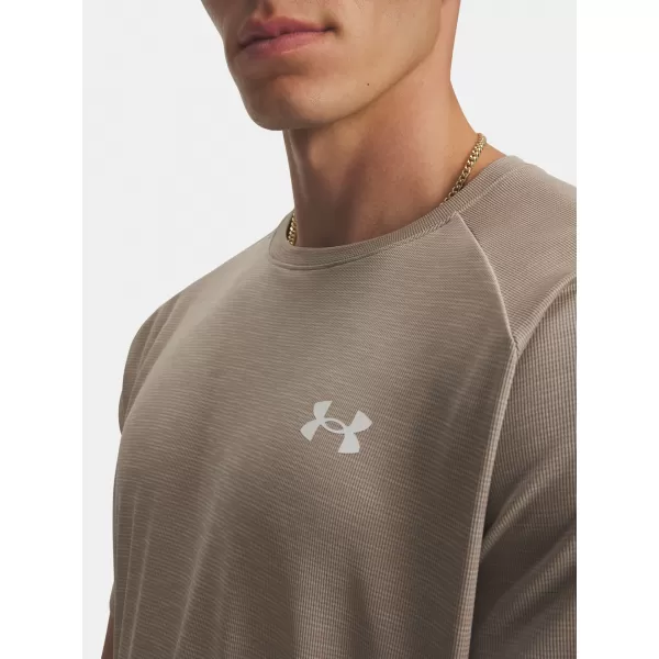  Férfi póló UNDER ARMOUR UA TECH TEXTURED SS 1382796-203 BARNA 