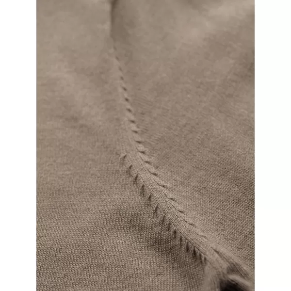  Férfi pulóver OMBRE OM-SWBS-0106 SÖTÉT BÉZS 