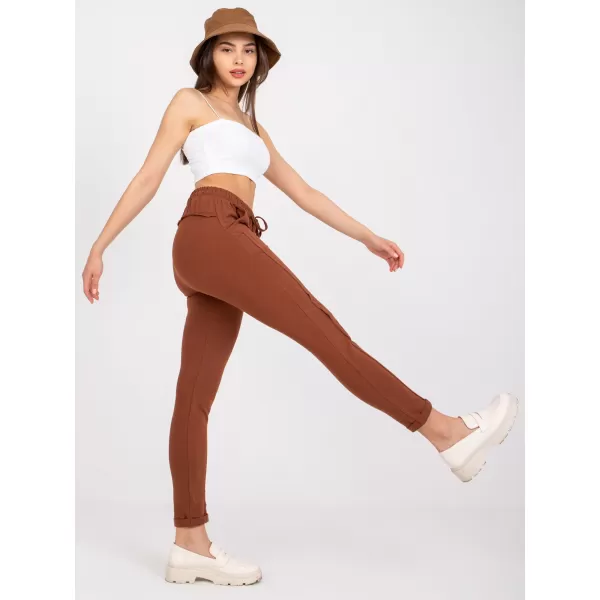  Női melegítőnadrág BASIC FEEL GOOD RV-DR-3589.07X SÖTÉTBARNA 