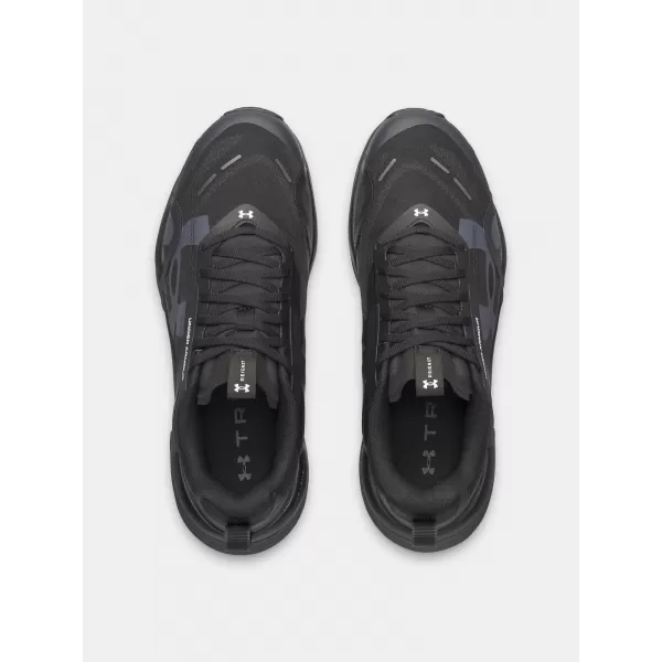  Férfi cipők UNDER ARMOUR REIGN XT 6005926-001 FEKETE 