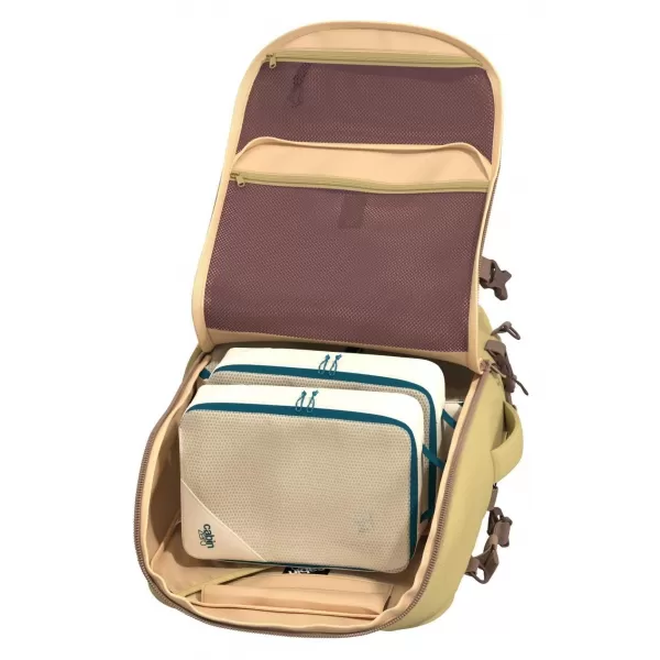  Hátizsák CABINZERO Adv 42L HOLDKŐ 
