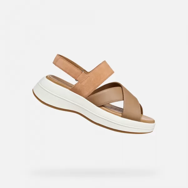  Női szandál GEOX SPHERICA ECUB-3 S G012857 BARNA 