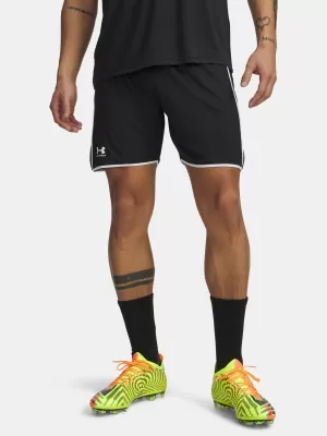 Férfi rövidnadrág UNDER ARMOUR M CHALLENGER TRAIN SHORT 6009896-001 FEKETE
