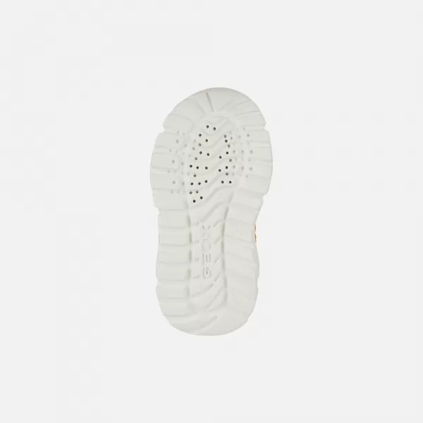  Fiú tornacipő GEOX CIUFCIUF B455RB0FU22CQ62P BÉZS 