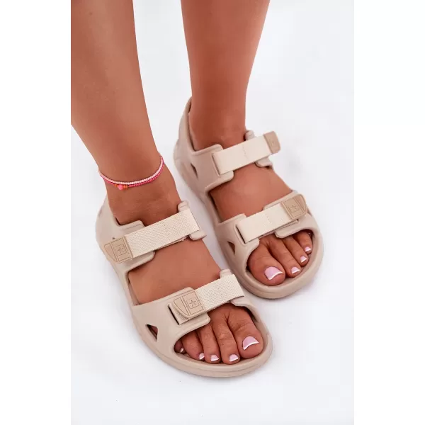  Női cipő BIG STAR RR274A515 BÉZS Big Star Shoes 