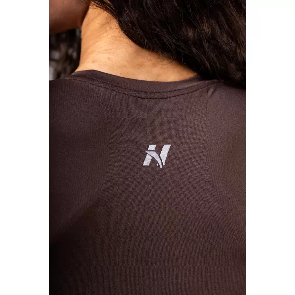  Varrat nélküli crop top rövid ujjú POWER 891 DARK BROWN Nebbia 