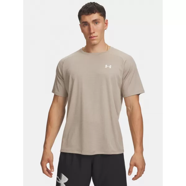  Férfi póló UNDER ARMOUR UA TECH TEXTURED SS 1382796-203 BARNA 