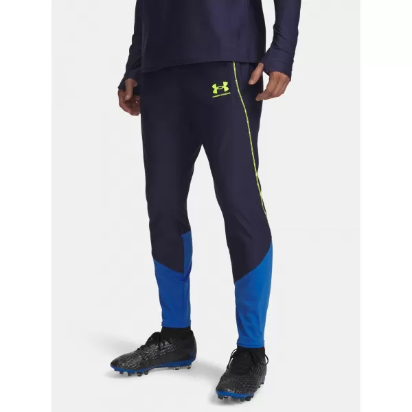  Férfi sportnadrág UNDER ARMOUR UA M CHALLENGER TRAINING PN 6004044-403 KÉK 