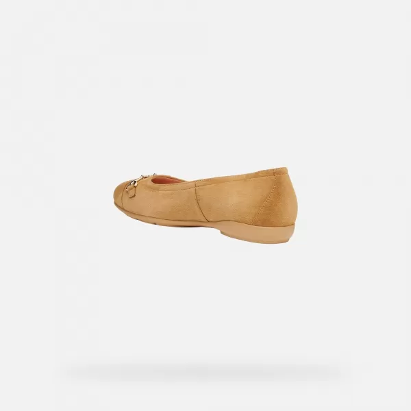  Női balerinák GEOX ANNYTAH G012968 BARNA 