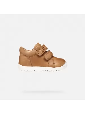 Fiú tornacipő GEOX MACCHIA B254NB000CLC6627 VILÁGOSBARNA