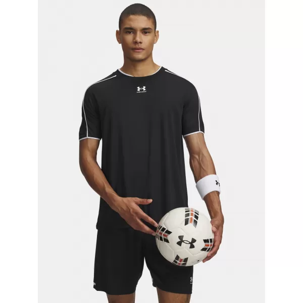  Férfi póló UNDER ARMOUR M CHALLENGER TRAIN SS 6009875-001 FEKETE 
