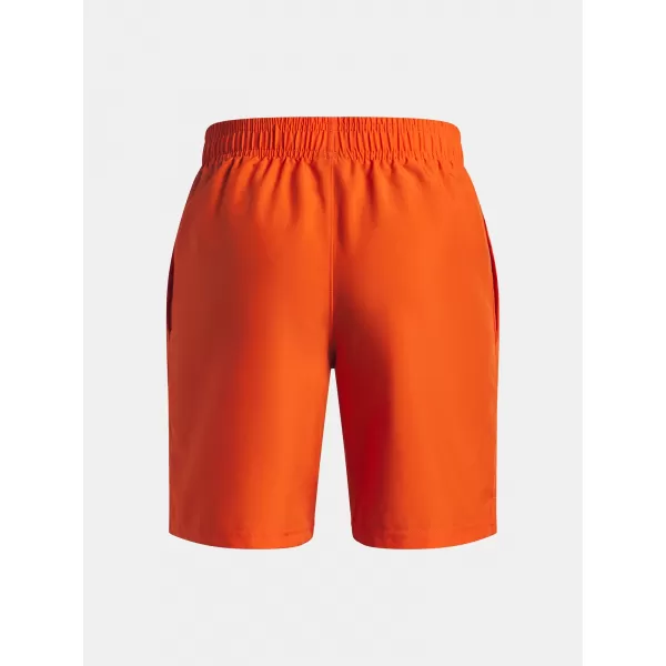  Fiú rövidnadrág UNDER ARMOUR UA TECH WOVEN WORDMARK SHORT 1383341-844 NARANCS 