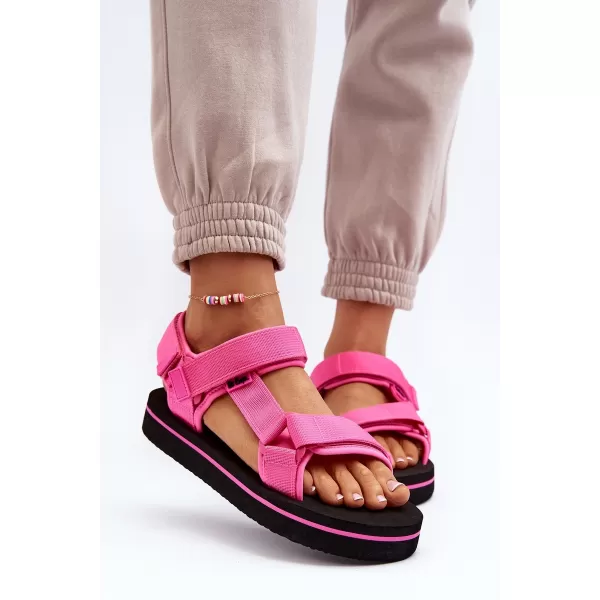  Női szandál LEE COOPER LCW-23-34-2613 FEKETE/FUKSZIA 