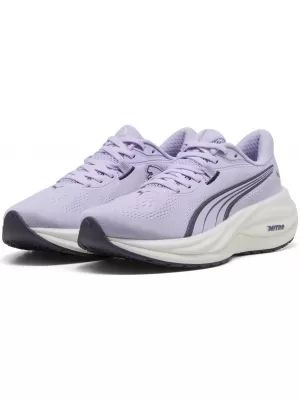 Női cipők PUMA ELECTRIFY NITRO 5 WNS 31370103 VILÁGOS LEVENDULA/TINTÁS MÉLYSÉGEK
