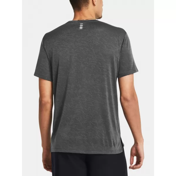  Férfi póló UNDER ARMOUR LAUNCH CAMO SHORTSLEEVE 1386681-025 SZÜRKE 