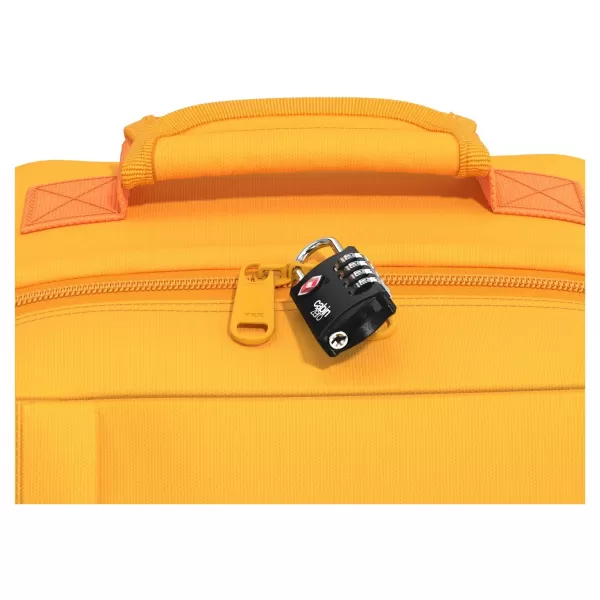  Hátizsák CABINZERO Classic 44L MÉHSEJT 