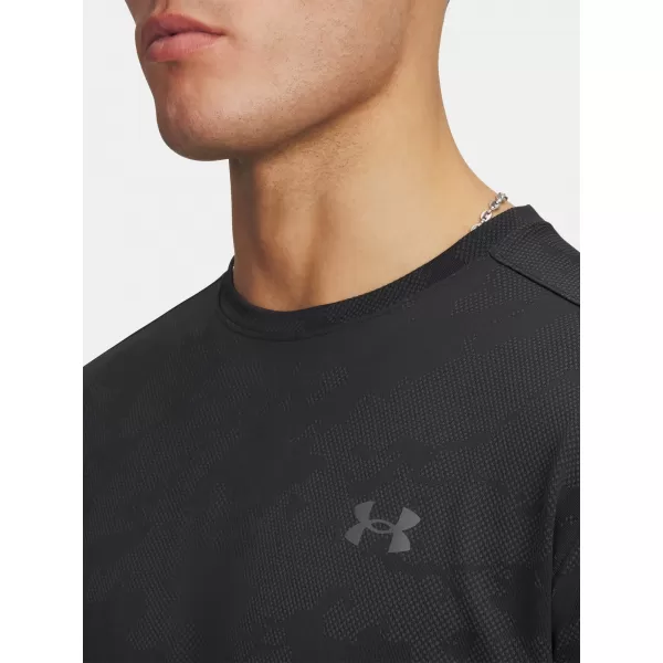  Férfi póló UNDER ARMOUR TECH VENT JCQRD SS 1390047-001 FEKETE 