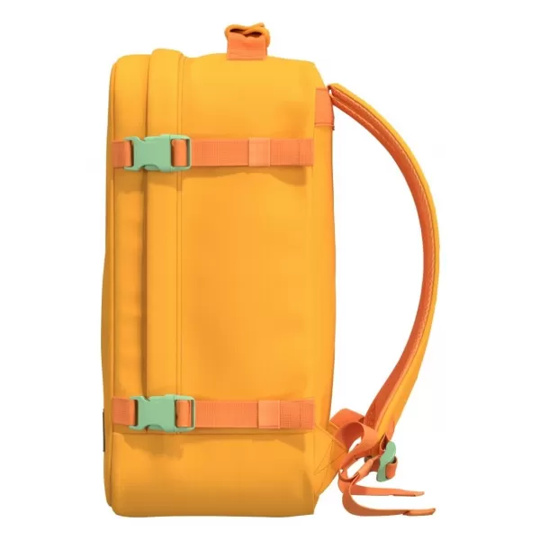  Hátizsák CABINZERO Classic 36L MÉHSEJT 