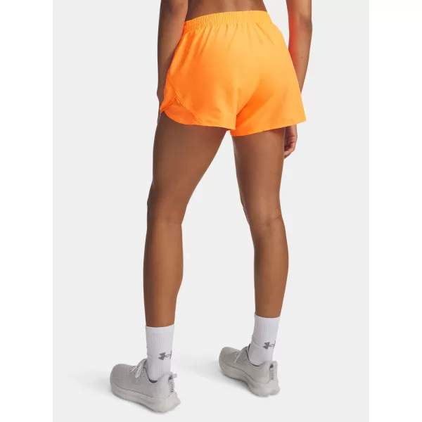  Női rövidnadrág UNDER ARMOUR FLY BY 3 SHORTS 1382438-824 NARANCS 