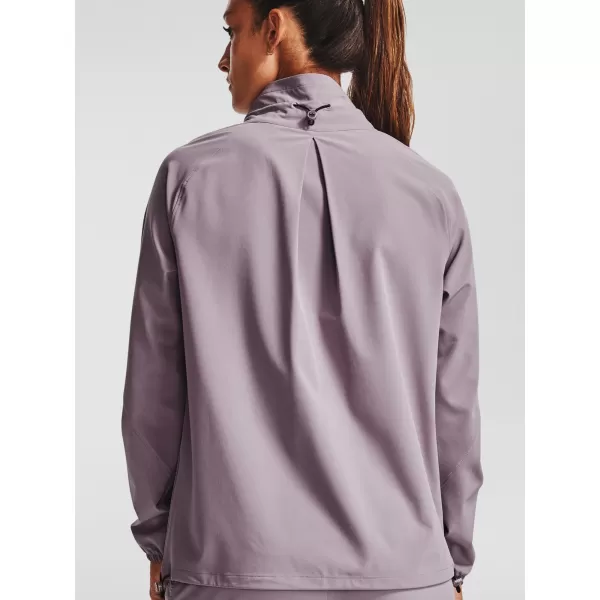  Női kabát UNDER ARMOUR RECOVER WOVEN JACKET 1351928-585 LILA 