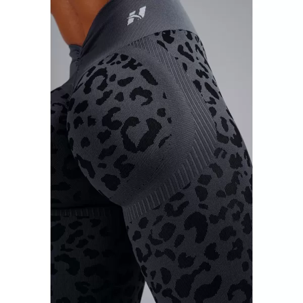  Kompressziós push-up leggings leopárdmintával NEBBIA PRIMAL 849 FEKETE LEOPÁRD 