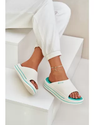 Női papucs BIG STAR SHOES NN274A038 FEHÉR