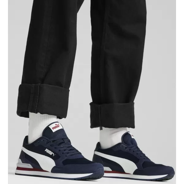  Csizma PUMA ST RUNNER V4 MESH 39966602 CLUB NAVY/ CLUB NAVY/PUMA WHITE/TEAM REGAL RED/PLATINA SZÜRKE 