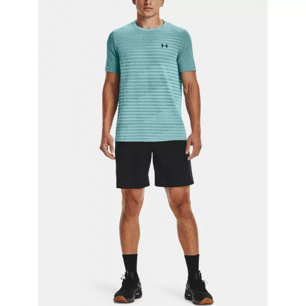  Férfi rövidnadrág UNDER ARMOUR VANISH WOVEN SHORT 1328654-001 FEKETE 