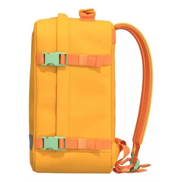  Hátizsák CABINZERO Classic 28L MÉHSEJT 