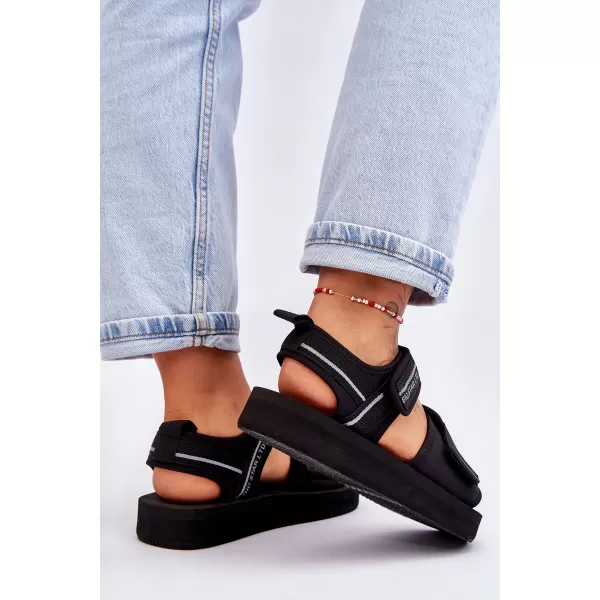  Női szandál BIG STAR SHOES LL274784 FEKETE 