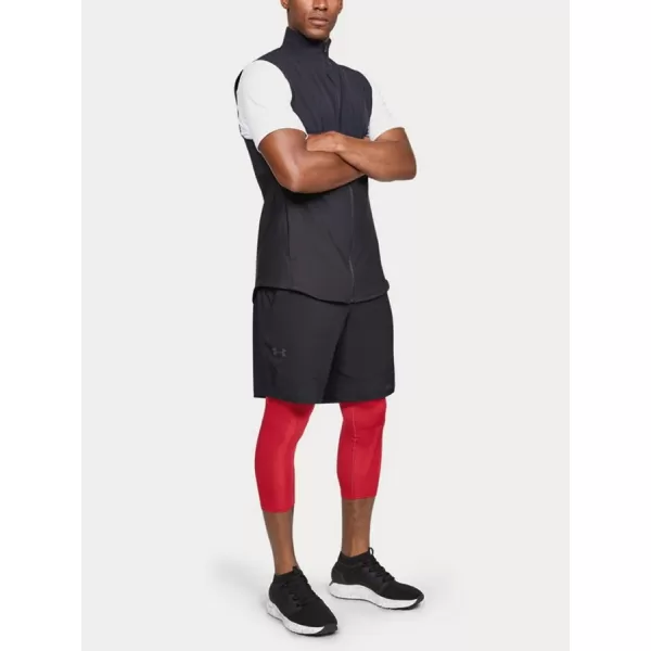  Férfi rövidnadrág UNDER ARMOUR VANISH WOVEN SHORT 1328654-001 FEKETE 