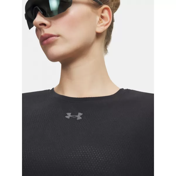  Női póló UNDER ARMOUR VELOCITI SHORTSLEEVE 6009540-001 FEKETE 