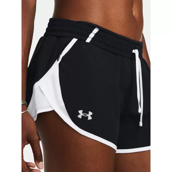  Női rövidnadrág UNDER ARMOUR UA FLY BY 3'' SHORTS 1382438-002 FEKETE 