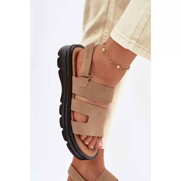  Női szandál BIG STAR SHOES TT274482 BÉZS 