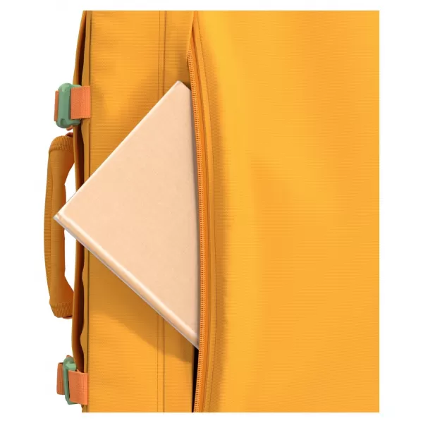  Hátizsák CABINZERO Classic 44L MÉHSEJT 