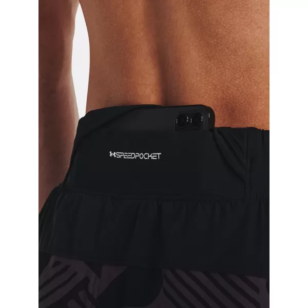  Férfi rövidnadrág UNDER ARMOUR WE RUN IN PEACE SHORT 1377048-001 FEKETE 