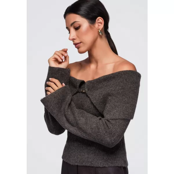  Női pulóver OMBRE OW-SW-E0011 BARNA 