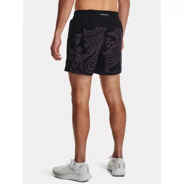  Férfi rövidnadrág UNDER ARMOUR WE RUN IN PEACE SHORT 1377048-001 FEKETE 