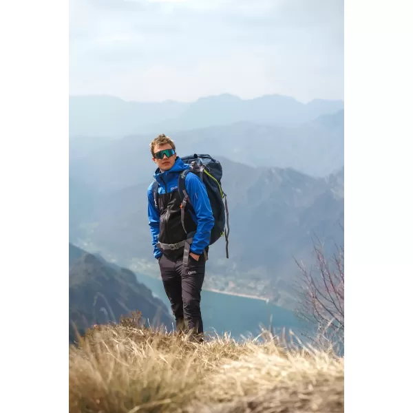  Férfi vízálló softshell kabát NORDBLANC EXPEDITIOUS NBSSM8323 KÉK 
